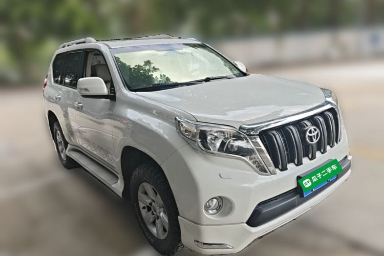 Used Toyota Prado 2016 2.7L Automatic Luxury Edition Front Right 45 Deg