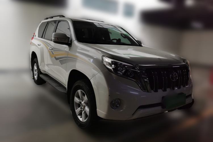 Used Toyota Prado 2016 2.7L Automatic Luxury Edition Front Right 45 Deg