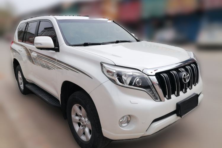 Used Toyota Prado 2016 2.7L Automatic Luxury Edition Front Right 45 Deg