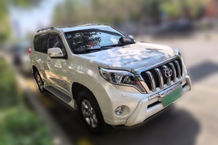 Used Toyota Prado 2016 2.7L Automatic Luxury Edition Front Right 45 Deg