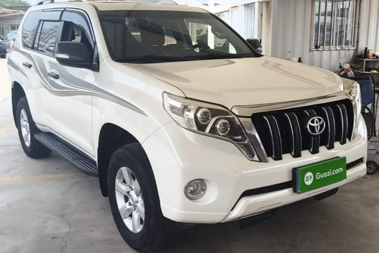 Used Toyota Prado 2016 2.7L Automatic Standard Edition Front Right 45 Deg