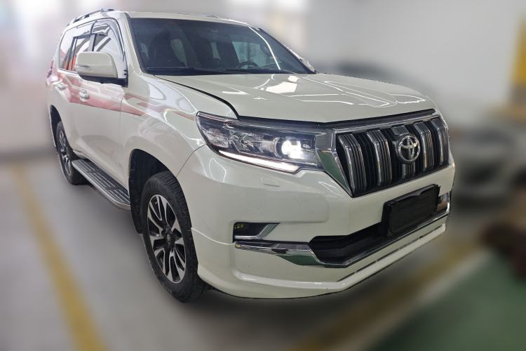 Used Toyota Prado 2016 2.7L Automatic Luxury Edition Front Right 45 Deg