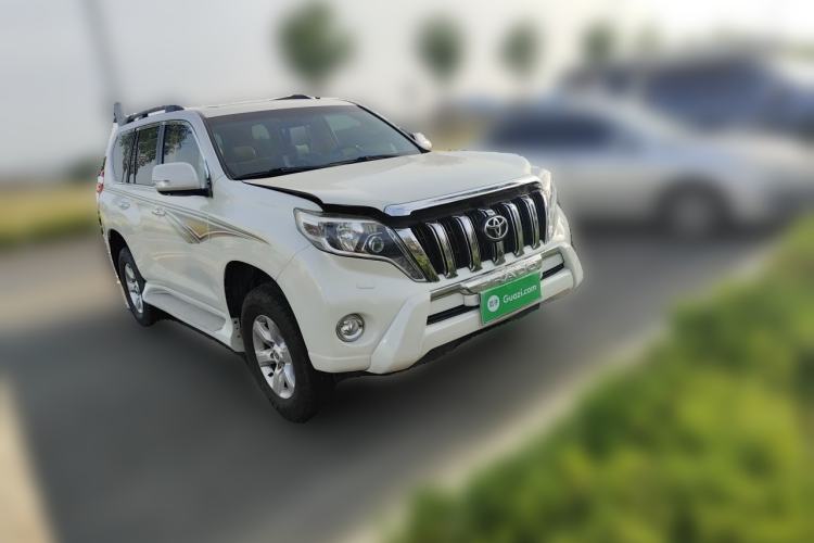 Used Toyota Prado 2016 2.7L Automatic Luxury Edition Front Right 45 Deg