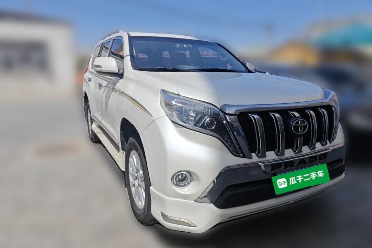 Used Toyota Prado 2016 2700 TX 7-Seater Middle East Version Front Right 45 Deg