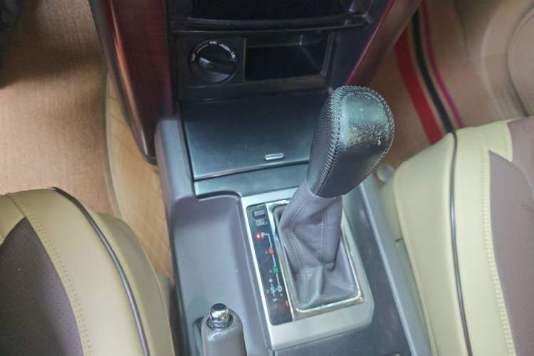 Used Toyota Prado  Gear Lever
