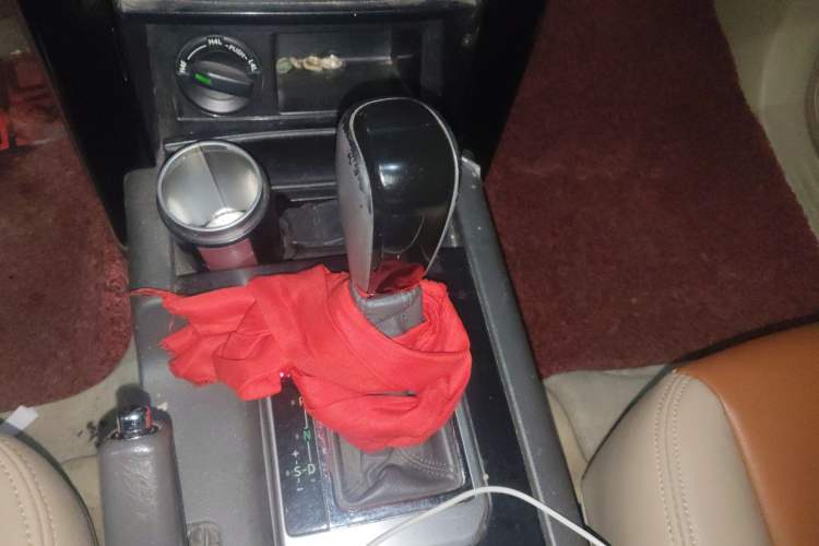 Used Toyota Prado  Gear Lever