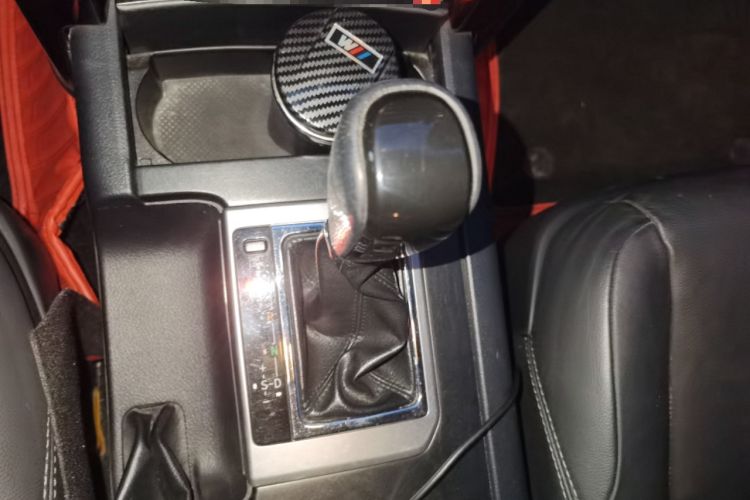 Used Toyota Prado 2016 2.7L Automatic Standard Edition Gear Lever