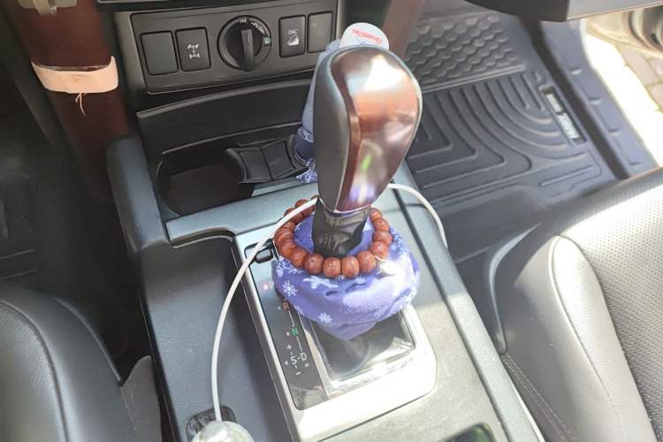 Used Toyota Prado 2016 3.5L Automatic TX-L NAVI Gear Lever