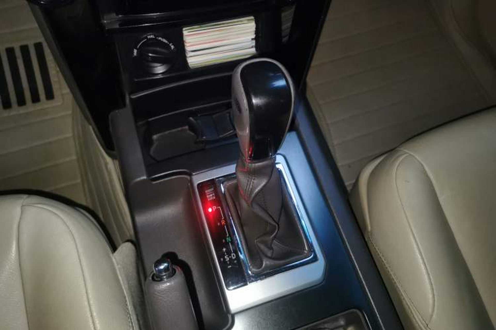 Used Toyota Prado  Gear Lever