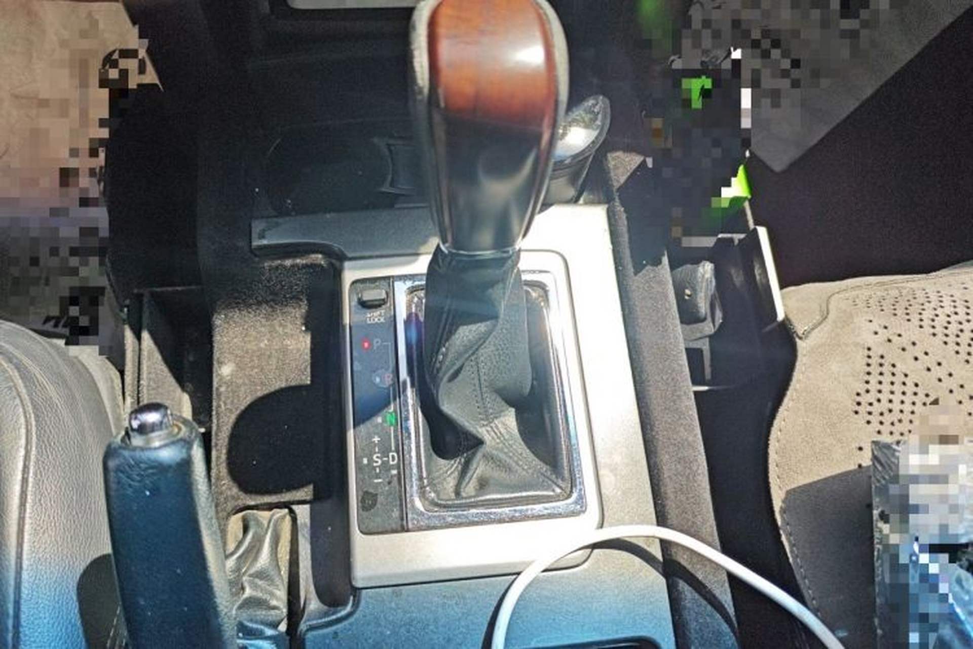 Used Toyota Prado 2016 3.5L Automatic VX NAVI Gear Lever
