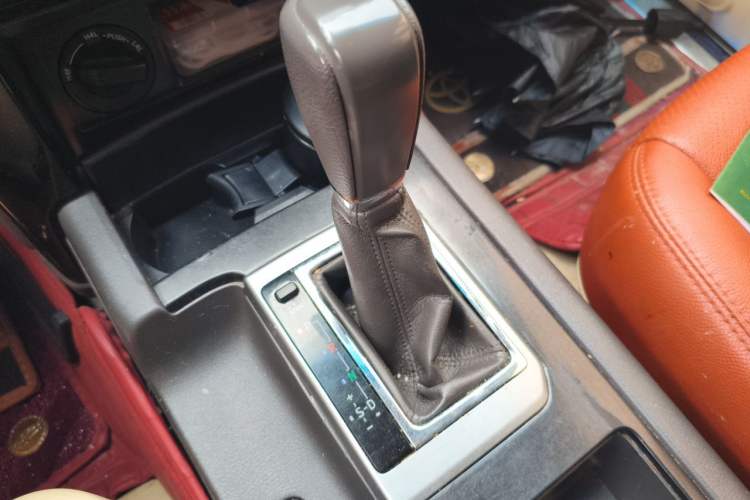 Used Toyota Prado  Gear Lever