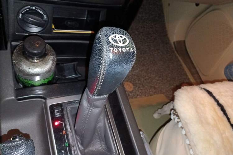 Used Toyota Prado  Gear Lever
