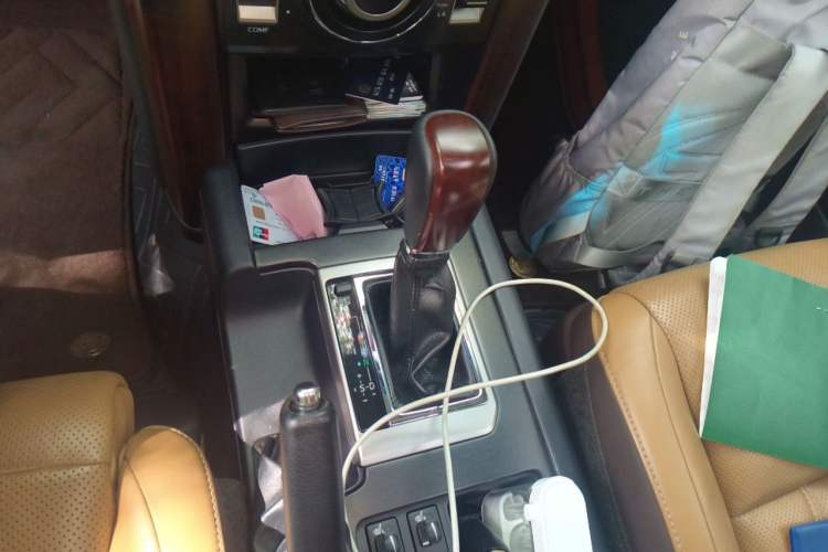 Used Toyota Prado 2016 3.5L Automatic VX NAVI Gear Lever