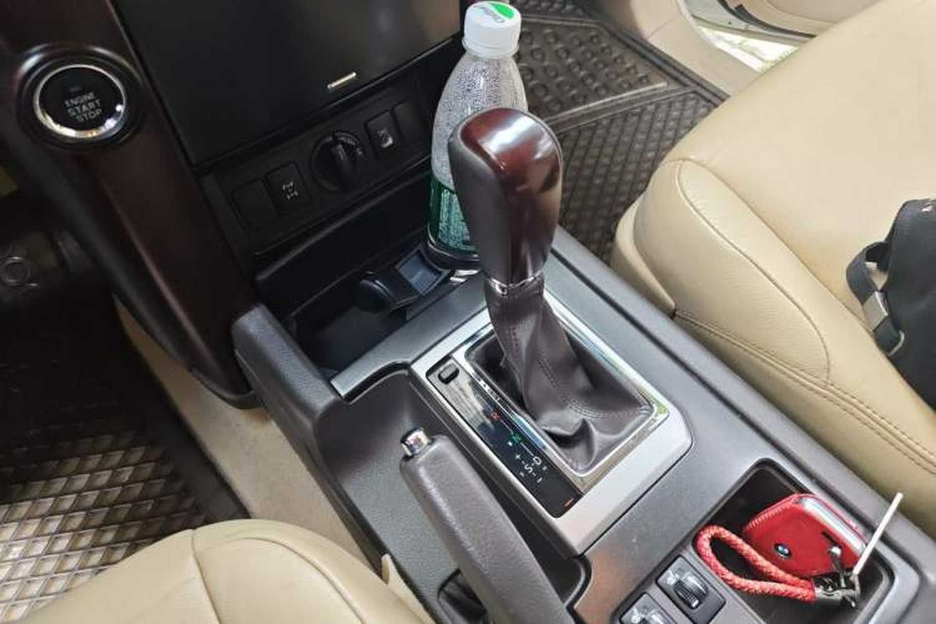 Used Toyota Prado 2016 3.5L Automatic TX-L NAVI Gear Lever
