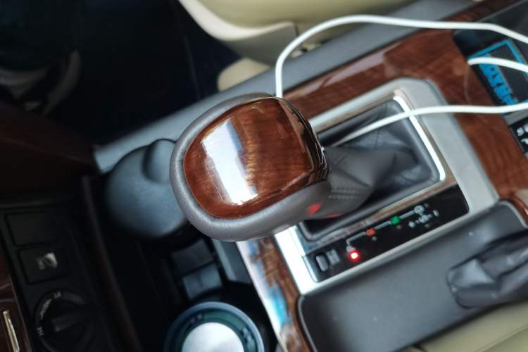 Used Toyota Prado  Gear Lever