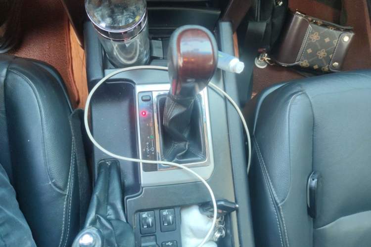 Used Toyota Prado 2016 3.5L Automatic VX NAVI Gear Lever
