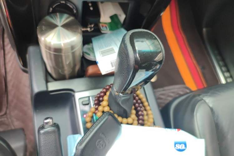Used Toyota Prado 2016 2.7L Automatic Standard Edition Gear Lever