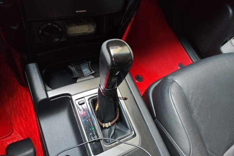 Used Toyota Prado 2016 2.7L Automatic Luxury Edition Gear Lever