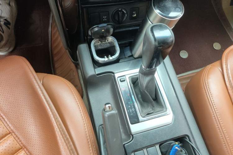 Used Toyota Prado  Gear Lever