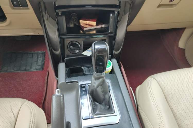 Used Toyota Prado  Gear Lever