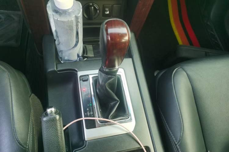 Used Toyota Prado 2016 3.5L Automatic TX-L NAVI Gear Lever