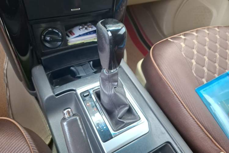 Used Toyota Prado 2016 2700 Middle East Version Gear Lever
