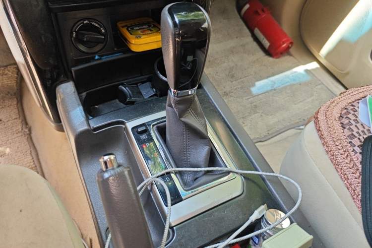 Used Toyota Prado  Gear Lever