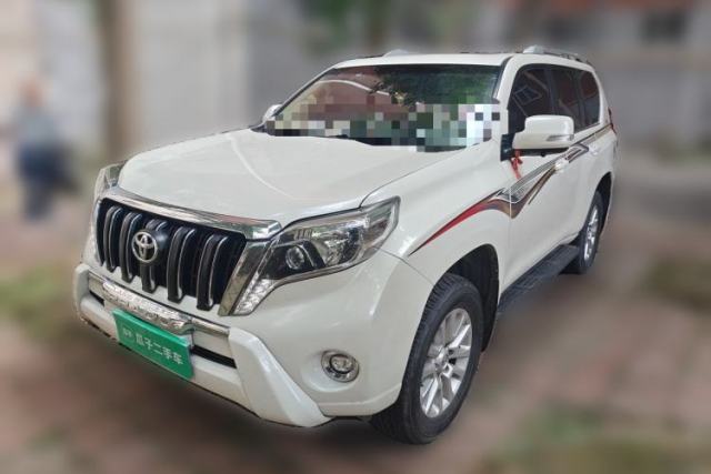 Used Toyota Prado 2016 Toyota Prado 3.0-liter seven‑seat diesel