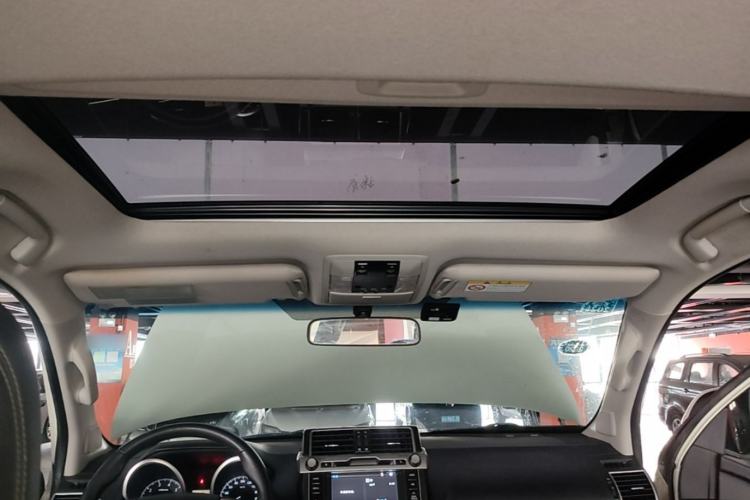 Used Toyota Prado 2016 2.7L Automatic Standard Edition Headliner