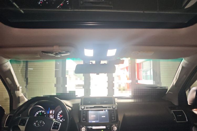 Used Toyota Prado 2016 3.5L Automatic TX-L Headliner