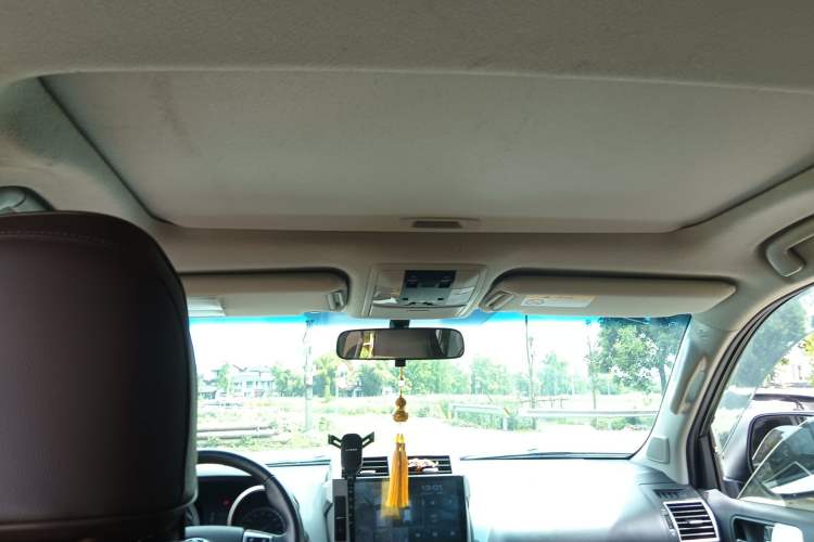Used Toyota Prado 2016 3.5L Automatic TX-L Headliner