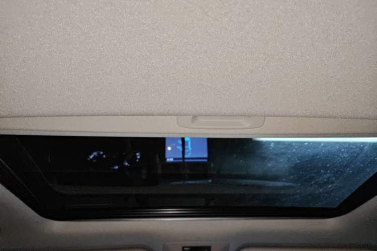 Used Toyota Prado 2016 3.5L Automatic TX-L Headliner