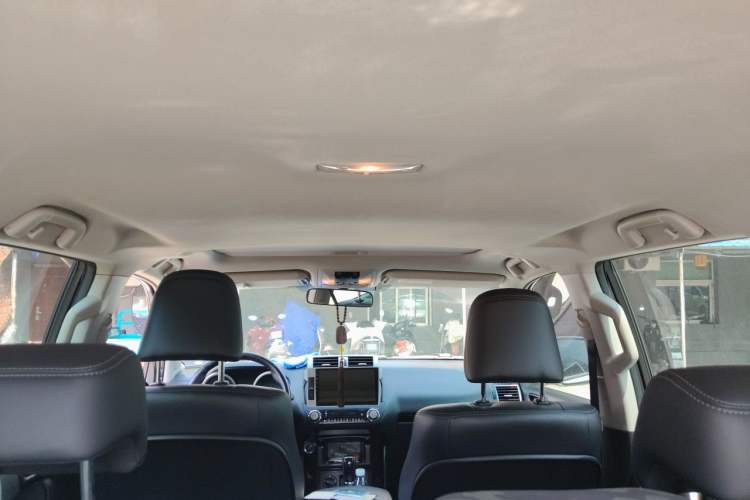 Used Toyota Prado 2016 2.7L Automatic Standard Edition Headliner
