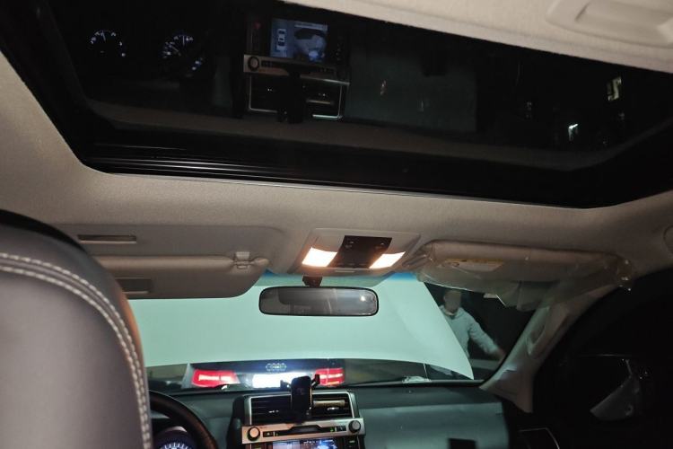 Used Toyota Prado 2016 3.5L Automatic TX-L Headliner