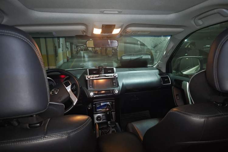 Used Toyota Prado 2016 2.7L Automatic Luxury Edition Headliner