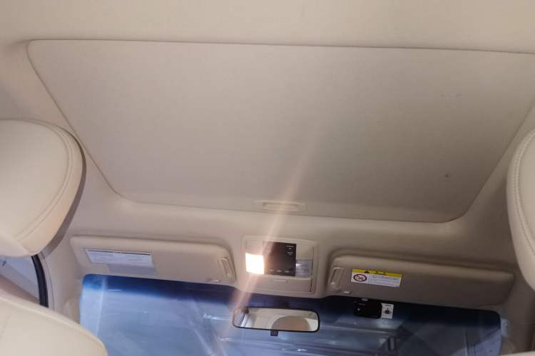 Used Toyota Prado 2016 3.5L Automatic TX-L Headliner
