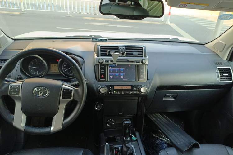 Used Toyota Prado 2016 2.7L Automatic Standard Edition Headliner