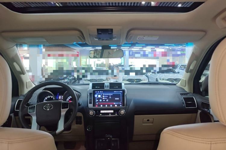 Used Toyota Prado 2016 3.5L Automatic TX-L Headliner