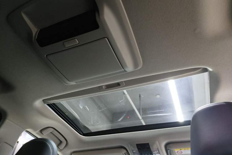 Used Toyota Prado 2016 3.5L Automatic TX-L NAVI Headliner