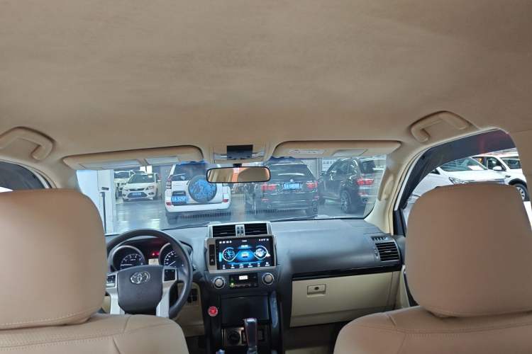 Used Toyota Prado 2016 2700 TX 5-Seater Middle East Version Headliner