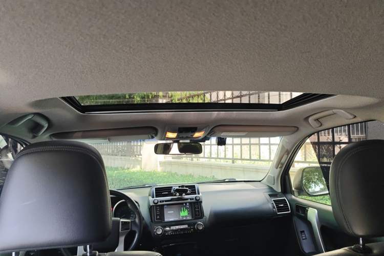 Used Toyota Prado 2016 2.7L Automatic Standard Edition Headliner