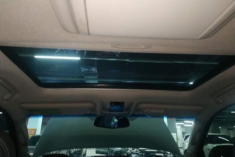 Used Toyota Prado 2016 3.5L Automatic TX-L NAVI Headliner