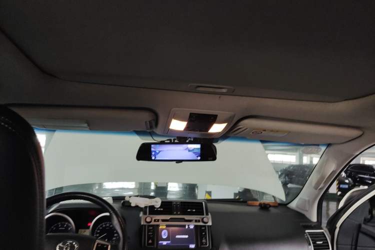 Used Toyota Prado 2016 2.7L Automatic Standard Edition Headliner