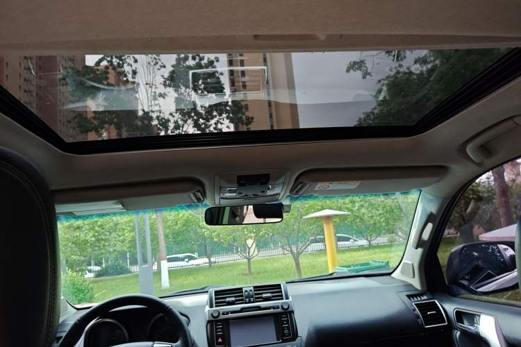 Used Toyota Prado 2016 2.7L Automatic Standard Edition Headliner