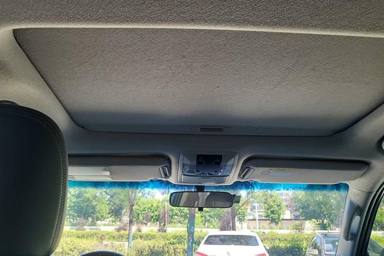 Used Toyota Prado 2016 3.5L Automatic TX-L Headliner