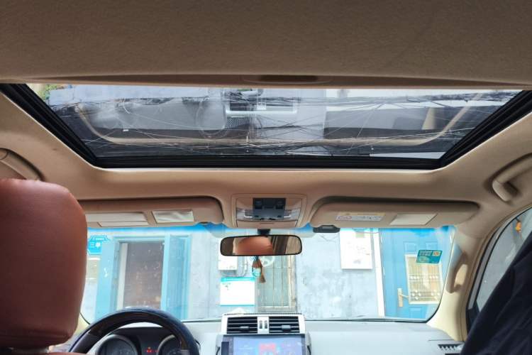 Used Toyota Prado 2016 2700 TX 7-Seater Middle East Version Headliner