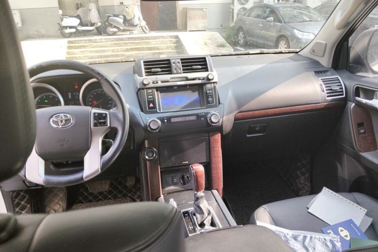 Used Toyota Prado 2016 3.5L Automatic TX-L NAVI Headliner