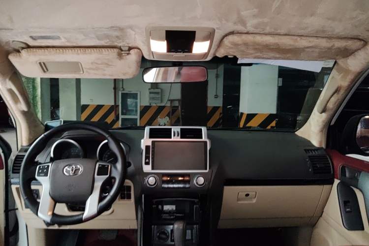Used Toyota Prado  Headliner
