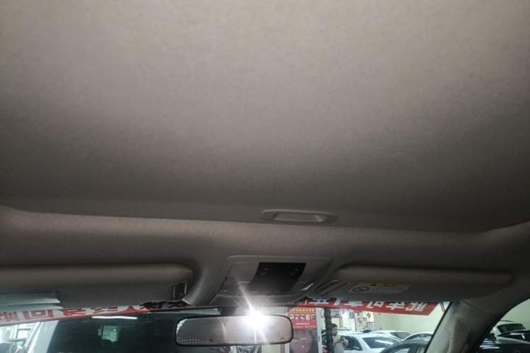 Used Toyota Prado 2016 3.5L Automatic TX-L Headliner