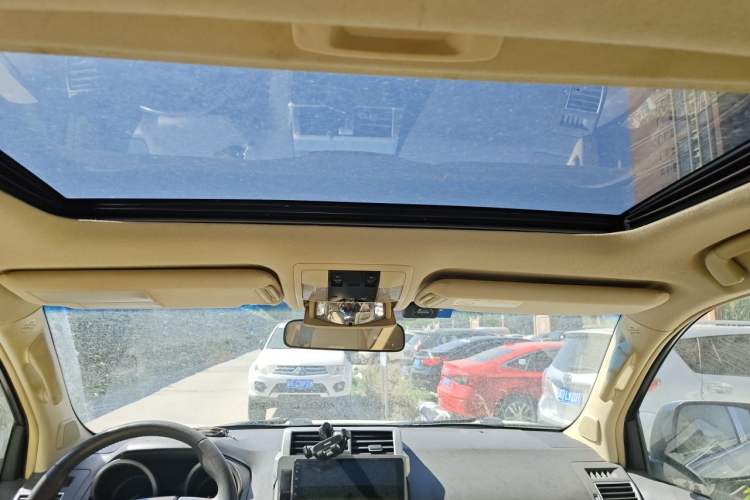 Used Toyota Prado 2016 3.5L Automatic TX-L Headliner